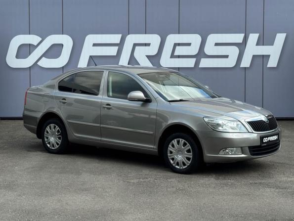 Skoda Octavia II (A5) Рестайлинг с пробегом 2012 года, цена 919 000 рублей, 189562 км, лифтбек, Автокод Объявления