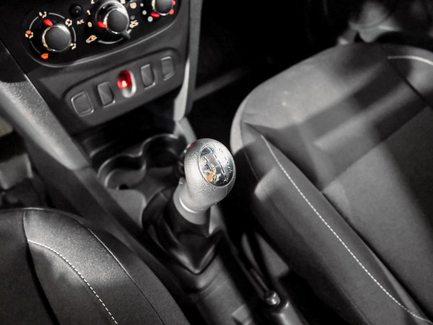 Renault Logan II Рестайлинг Екатеринбург  - изображение 13