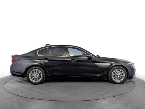 BMW 5 серии VII (G30/G31/G38) Рестайлинг с пробегом 2022 года, цена 5 000 000 рублей, 61008 км, седан, Автокод Объявления