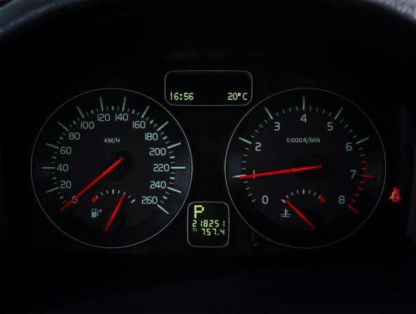 Volvo C30 I Рестайлинг с пробегом 2011 года, цена 783 000 рублей, 218250 км, хэтчбек, Автокод Объявления