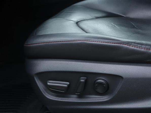 Toyota Camry VIII (XV70) Рестайлинг с пробегом 2021 года, цена 2 950 000 рублей, 141399 км, седан, Автокод Объявления