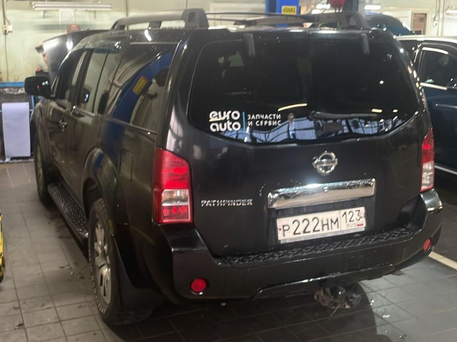 Nissan Pathfinder III Рестайлинг Санкт-Петербург  - изображение 3