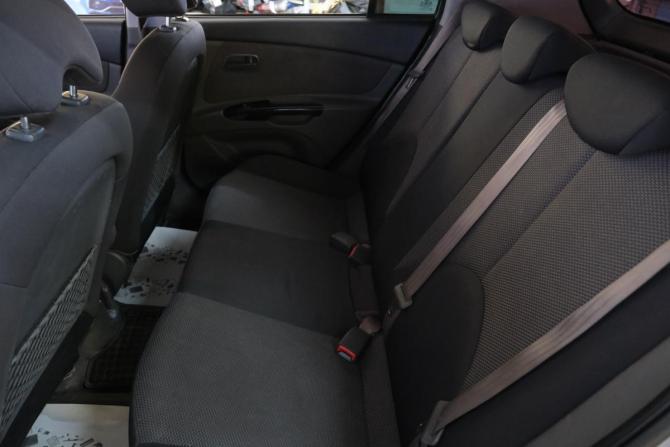 Kia Rio II Рестайлинг с пробегом 2011 года, цена 729 000 рублей, 128000 км, седан, Автокод Объявления