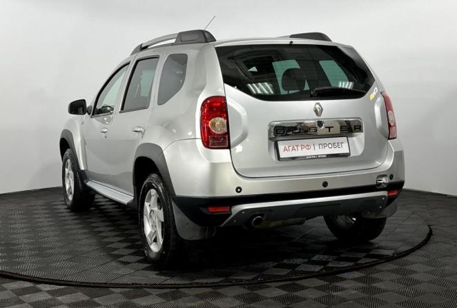 Renault Duster I с пробегом 2013 года, цена 1 150 000 рублей, 92641 км, внедорожник, Автокод Объявления