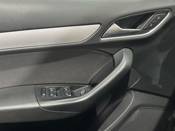 Audi Q3 I (8U) Рестайлинг с пробегом 2016 года, цена 2 199 000 рублей, 64916 км, внедорожник, Автокод Объявления
