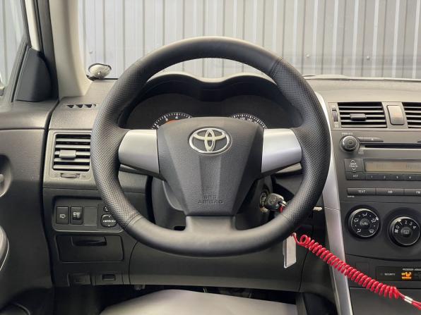 Toyota Corolla X (E140 E150) Рестайлинг с пробегом 2010 года, цена 977 000 рублей, 149348 км, седан, Автокод Объявления
