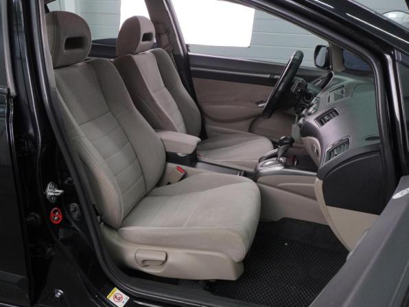 Honda Civic VIII Рестайлинг с пробегом 2010 года, цена 901 000 рублей, 184305 км, седан, Автокод Объявления