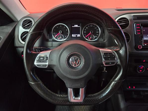 Volkswagen Tiguan I Рестайлинг с пробегом 2016 года, цена 1 635 000 рублей, 109546 км, внедорожник, Автокод Объявления