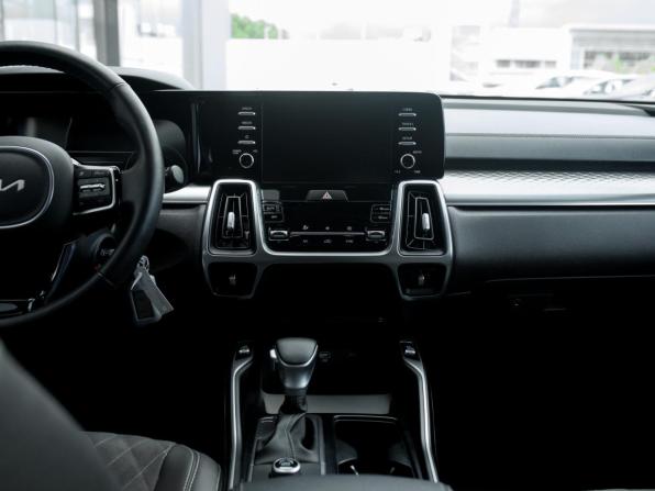 Kia Sorento IV с пробегом 2023 года, цена 3 698 000 рублей, 57125 км, внедорожник, Автокод Объявления