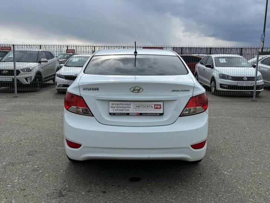 Hyundai Solaris I Буинск  - изображение 15
