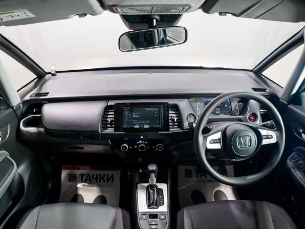 Honda Fit IV с пробегом 2021 года, цена 1 350 000 рублей, 52208 км, хэтчбек, Автокод Объявления