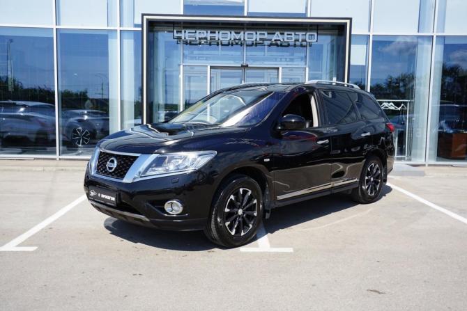 Nissan Pathfinder IV с пробегом 2015 года, цена 1 740 000 рублей, 151800 км, внедорожник, Автокод Объявления