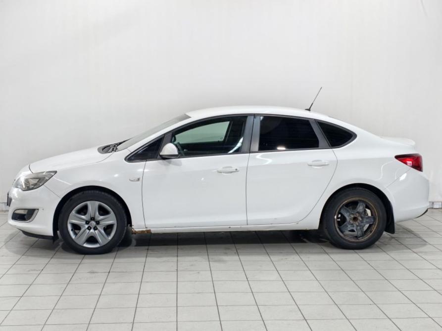 Opel Astra J Рестайлинг Курск  - изображение 2