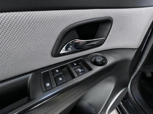 Chevrolet Cruze I с пробегом 2012 года, цена 710 000 рублей, 180947 км, хэтчбек, Автокод Объявления