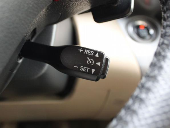 Toyota RAV4 III (XA30) Рестайлинг с пробегом 2012 года, цена 1 699 000 рублей, 69557 км, внедорожник, Автокод Объявления
