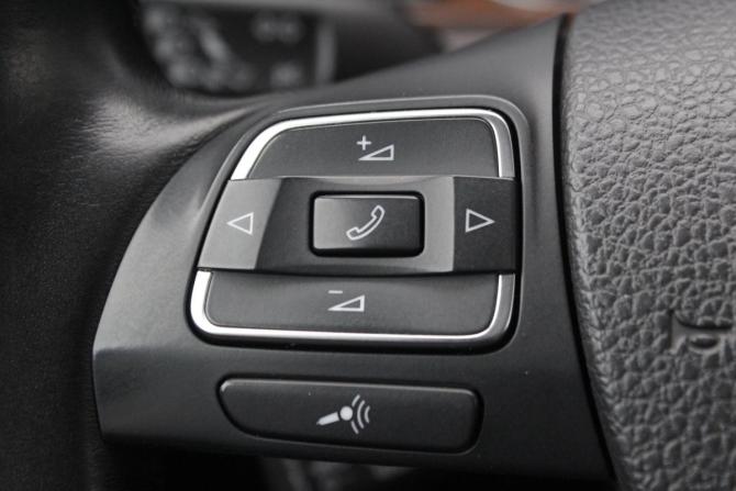 Volkswagen Passat B7 с пробегом 2012 года, цена 1 210 000 рублей, 206138 км, седан, Автокод Объявления