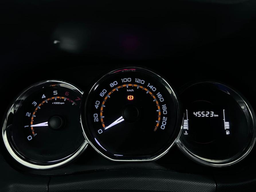 Lada (ВАЗ) Largus I Рестайлинг Ростов-на-Дону  - изображение 12