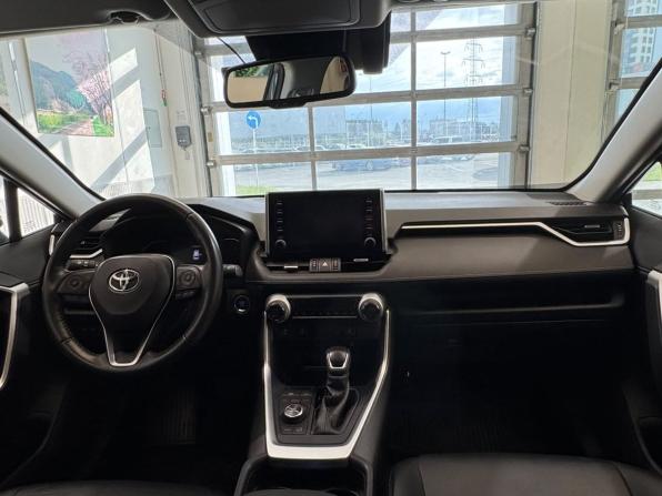 Toyota RAV4 V (XA50) с пробегом 2020 года, цена 3 800 000 рублей, 82731 км, внедорожник, Автокод Объявления