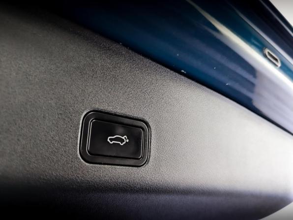 Geely Monjaro I с пробегом 2023 года, цена 2 950 000 рублей, 91134 км, внедорожник, Автокод Объявления