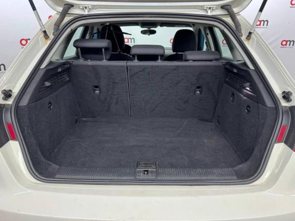 Audi A3 III (8V) с пробегом 2013 года, цена 989 000 рублей, 240000 км, хэтчбек, Автокод Объявления
