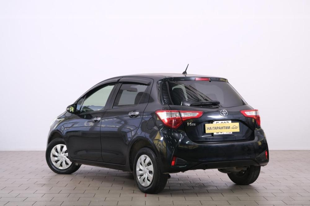 Toyota Vitz III (XP130) Рестайлинг 2 Омск  - изображение 5
