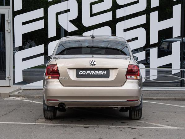 Volkswagen Polo V Рестайлинг с пробегом 2017 года, цена 1 199 000 рублей, 184174 км, седан, Автокод Объявления