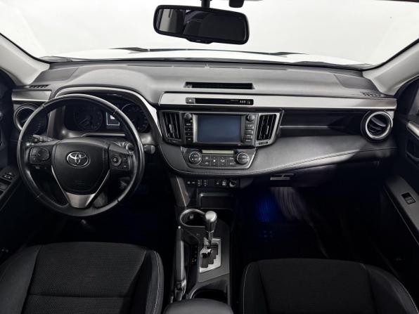 Toyota RAV4 IV (XA40) Рестайлинг с пробегом 2016 года, цена 1 657 000 рублей, 162885 км, внедорожник, Автокод Объявления