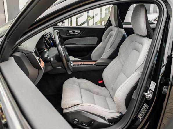 Volvo V60 II с пробегом 2021 года, цена 3 500 000 рублей, 66679 км, универсал, Автокод Объявления