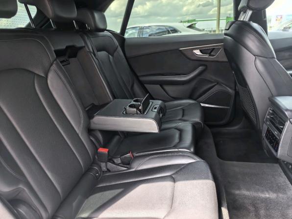 Audi Q8 I (4M) с пробегом 2018 года, цена 4 250 000 рублей, 153043 км, внедорожник, Автокод Объявления