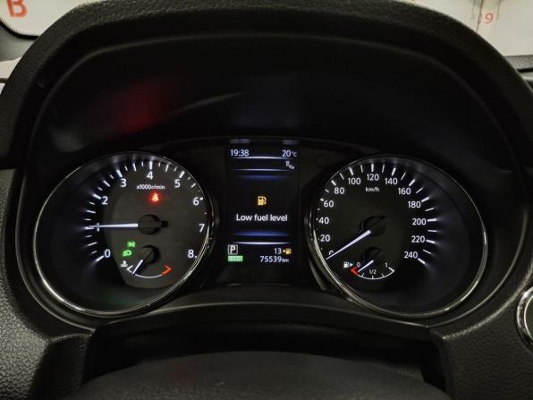 Nissan Qashqai II с пробегом 2018 года, цена 2 299 000 рублей, 75539 км, внедорожник, Автокод Объявления
