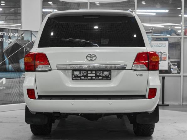 Toyota Land Cruiser 200 Series Рестайлинг 1 с пробегом 2012 года, цена 3 249 000 рублей, 175400 км, внедорожник, Автокод Объявления