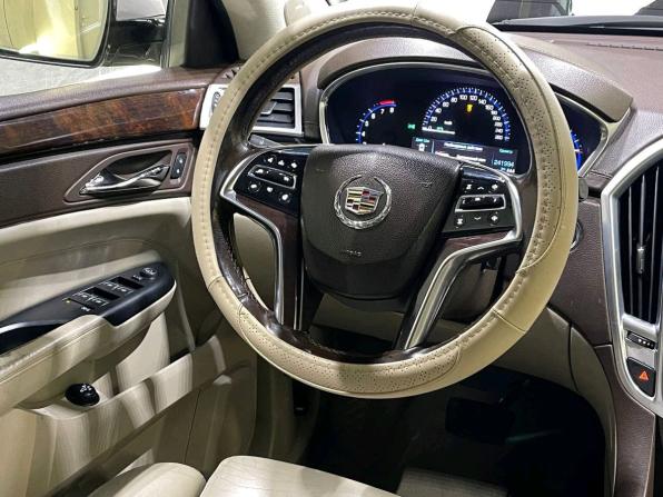 Cadillac SRX II Рестайлинг с пробегом 2013 года, цена 999 000 рублей, 241900 км, внедорожник, Автокод Объявления