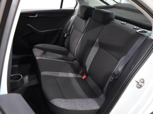 Skoda Rapid II с пробегом 2020 года, цена 1 649 500 рублей, 93421 км, лифтбек, Автокод Объявления