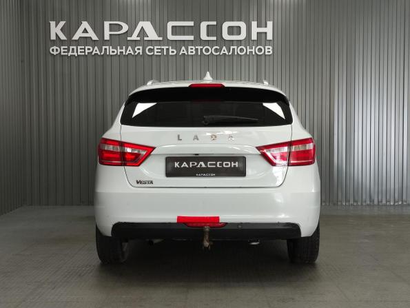 Lada (ВАЗ) Vesta I с пробегом 2021 года, цена 930 000 рублей, 59438 км, универсал, Автокод Объявления