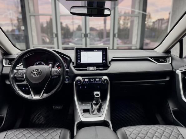 Toyota RAV4 V (XA50) с пробегом 2019 года, цена 2 670 000 рублей, 141421 км, внедорожник, Автокод Объявления