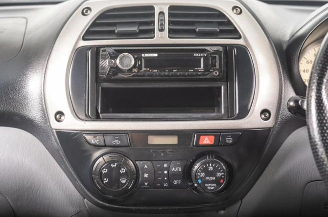 Toyota RAV4 II (XA20) с пробегом 2002 года, цена 719 000 рублей, 280000 км, внедорожник, Автокод Объявления