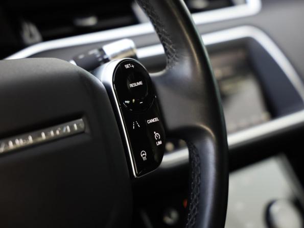 Land Rover Range Rover Evoque II с пробегом 2019 года, цена 3 549 777 рублей, 42266 км, внедорожник, Автокод Объявления