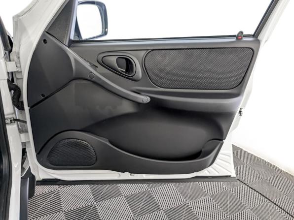 Lada (ВАЗ) Niva Travel I с пробегом 2025 года, цена 1 135 000 рублей, 9215 км, внедорожник, Автокод Объявления