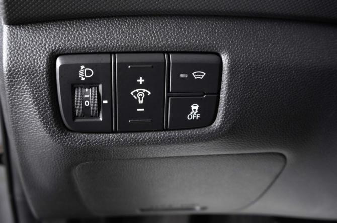 Hyundai Creta I с пробегом 2018 года, цена 1 699 000 рублей, 203456 км, внедорожник, Автокод Объявления