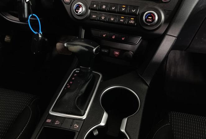 Kia Sportage IV Рестайлинг с пробегом 2019 года, цена 2 095 000 рублей, 73011 км, внедорожник, Автокод Объявления