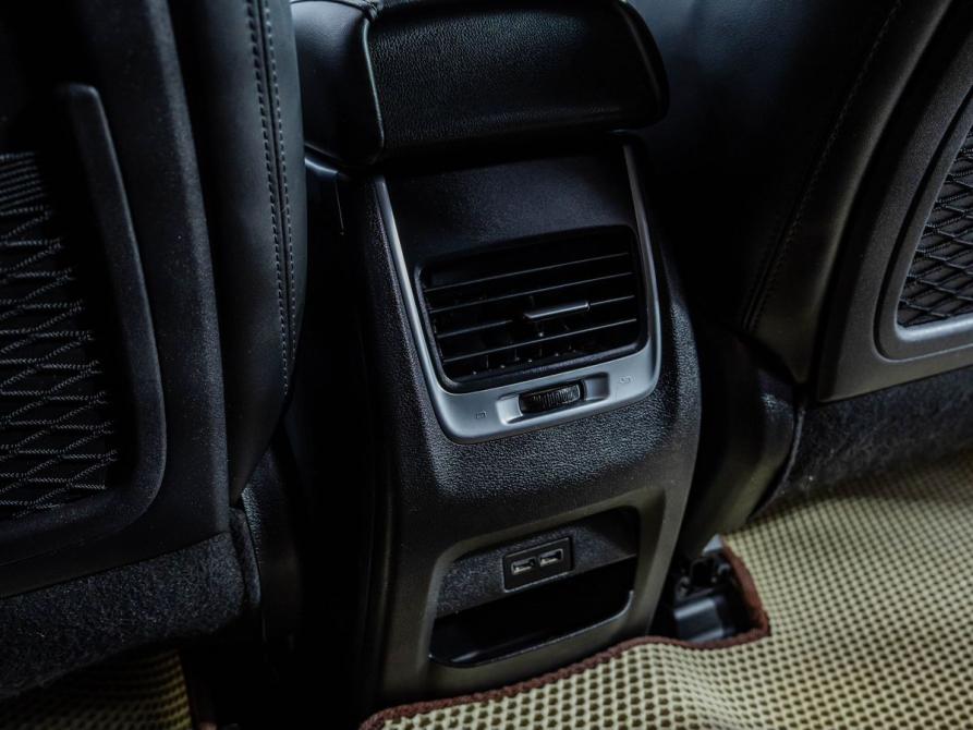 Geely Atlas I Самара  - изображение 30