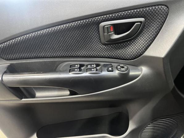 Hyundai Tucson I с пробегом 2008 года, цена 695 000 рублей, 230539 км, внедорожник, Автокод Объявления