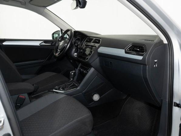 Volkswagen Tiguan II с пробегом 2017 года, цена 2 240 000 рублей, 199000 км, внедорожник, Автокод Объявления