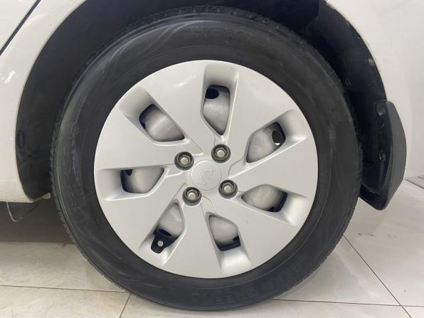 Kia Rio III Рестайлинг с пробегом 2016 года, цена 1 099 000 рублей, 71321 км, хэтчбек, Автокод Объявления