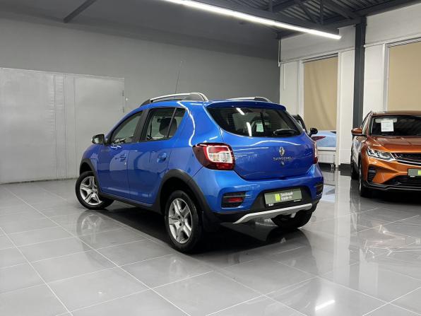 Renault Sandero II Рестайлинг с пробегом 2021 года, цена 1 240 000 рублей, 87252 км, хэтчбек, Автокод Объявления
