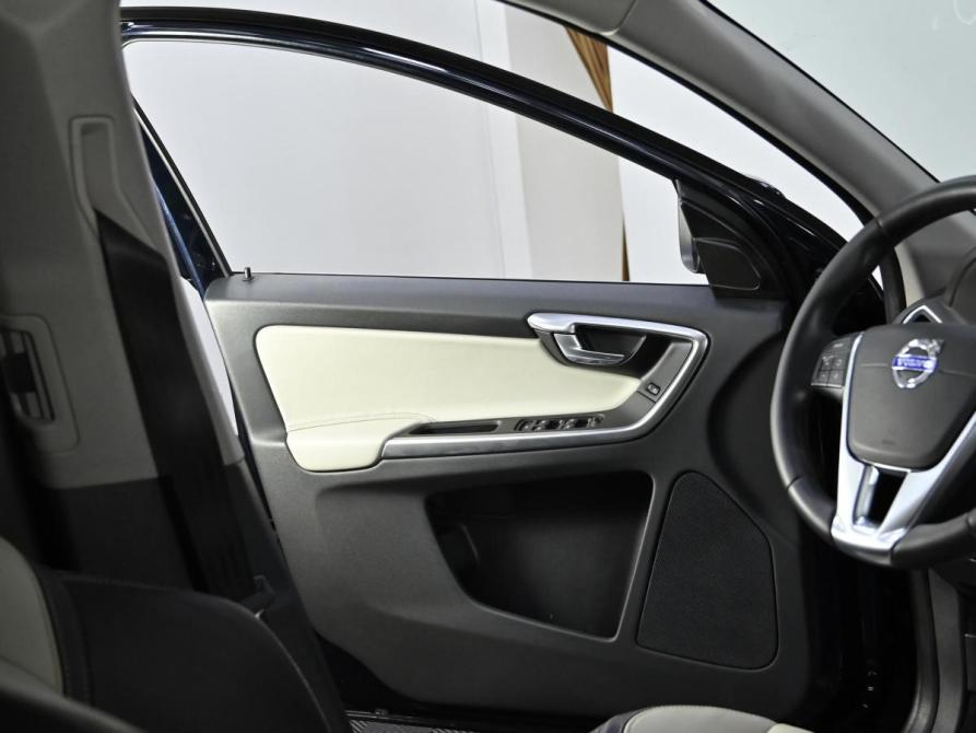 Volvo XC60 I Рестайлинг Москва  - изображение 12