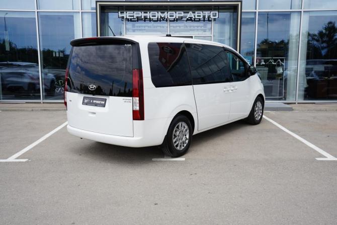 Hyundai Staria I с пробегом 2021 года, цена 4 833 000 рублей, 32000 км, минивэн, Автокод Объявления