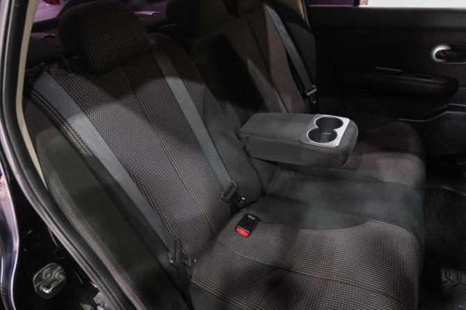Nissan Tiida I Рестайлинг с пробегом 2010 года, цена 749 000 рублей, 178000 км, седан, Автокод Объявления