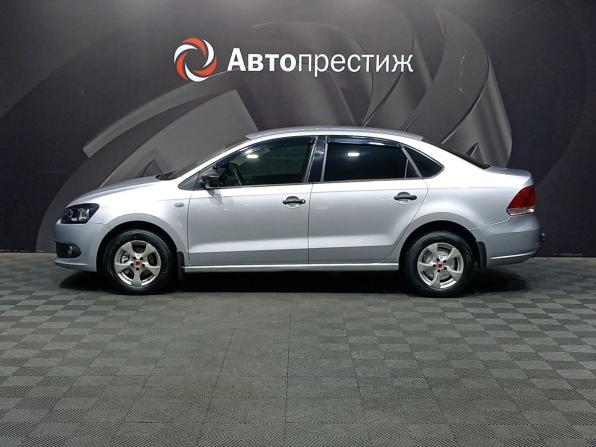 Volkswagen Polo V с пробегом 2014 года, цена 820 000 рублей, 90850 км, седан, Автокод Объявления