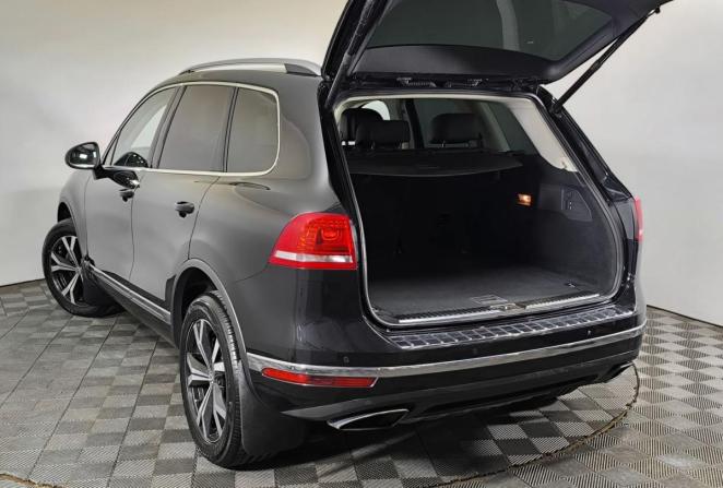 Volkswagen Touareg II Рестайлинг с пробегом 2016 года, цена 3 200 000 рублей, 192998 км, внедорожник, Автокод Объявления